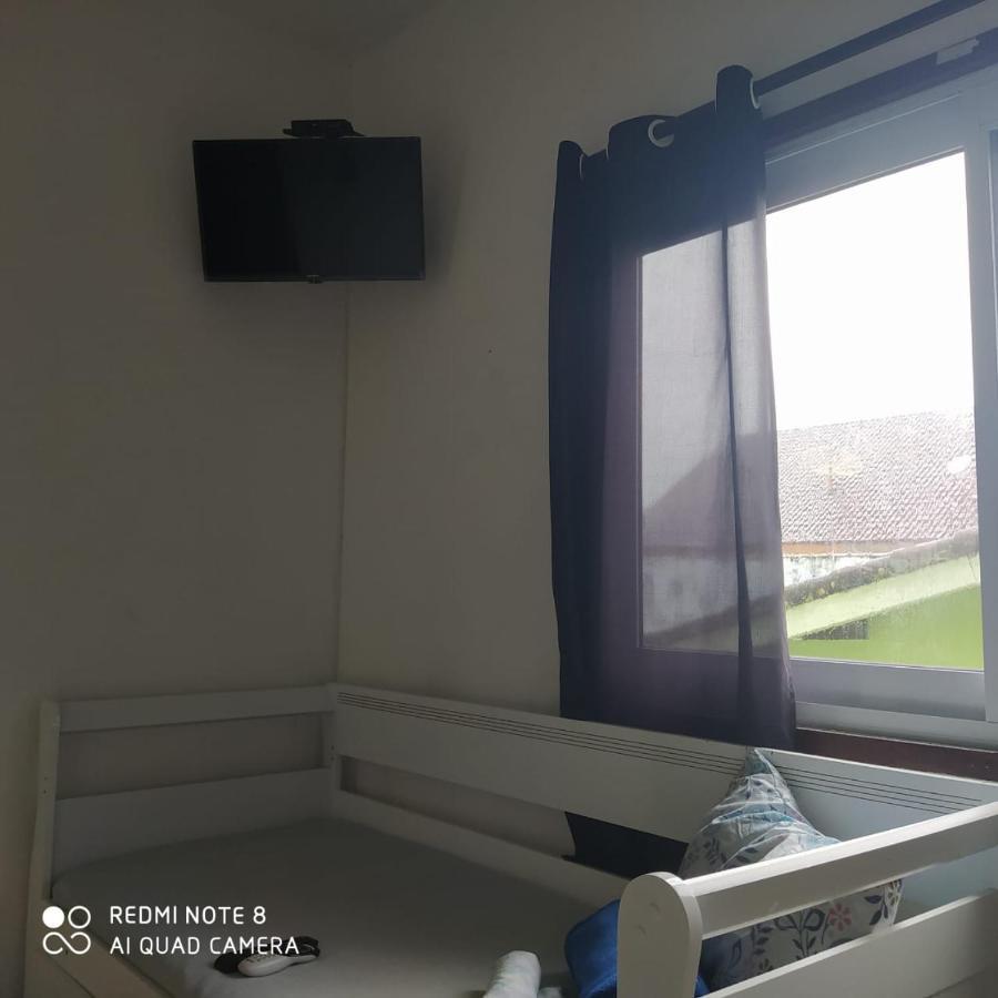 Suites Coimbra Indaia Bertioga Extérieur photo